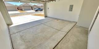 7014 21st Street Gallery 44