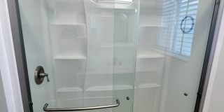 Spacious & Bright 2 Bedroom Apartment in Prime Long Beach Location Gallery 31