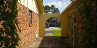 2015 Frontera St Gallery 21