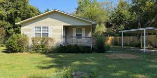 Knoxville 37909 - 2 Bedroom, 1 Bath Cottage Home - Contact Sharon Arnwine (865) 313-7215 Gallery 1