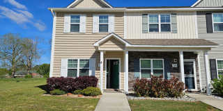 2 bedroom, 2.5 bath unfurnished end unit townhouse in Sneads Ferry Justice Farm Townhome community Gallery 1
