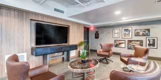 Axis Oakland Gallery 63