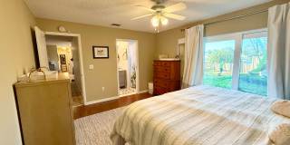 LAKE VIEW - NEVER FLOODED 4/3 Gallery 25