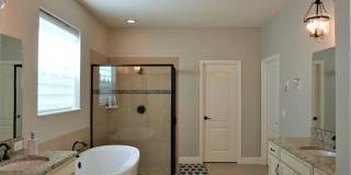 Orchard Hills 6 bed / 3.5 Bath - Partially Furniushed Gallery 18
