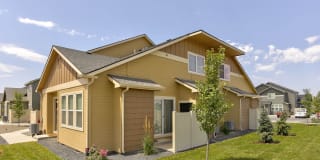 Cedar Park & Canyon Falls Townhomes Gallery 12