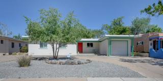 324 Chula Vista Place NE Gallery 1
