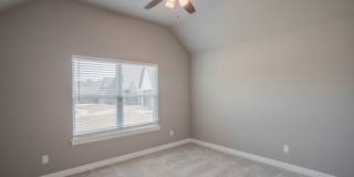 Prime Location! New build, 4 bed/ 2 bath! Gallery 18