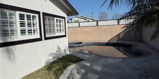 8422 Munster Drive Gallery 1