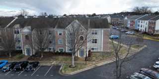 1123 HUNTMASTER Terrace NE unit: 202 Gallery 1