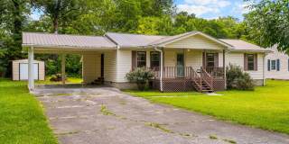 3BR Rental in Quiet Fort Oglethorpe Neighborhood – Minutes from Battlefield Parkway & Chickamauga Park | Available Now Gallery 1