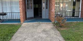 2825C Gallery 1