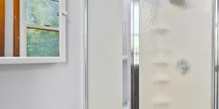 102 Roosevelt Road Gallery 15
