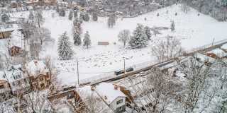 Beautiful 3 bedroom home in Pittsburgh available July 1! Gallery 9