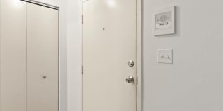 1701 MOUNT WASHINGTON Court Gallery 5