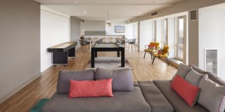 Regents Park Gallery 23