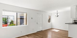 Harvard, Glendale Residences Gallery 1