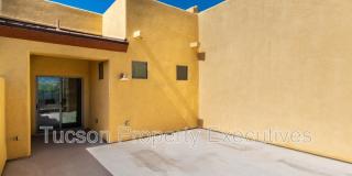 2442 East Emerald Moon Drive - 1 Gallery 28