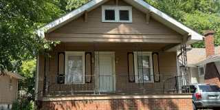 2241 Yale Boulevard Gallery 1