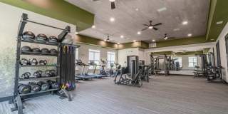 Maverick Modern Apartments Gallery 26