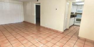 Charming 1 Bedroom / 1 Bathroom Condo – First Floor Unit with Florida Room in a Gated Community. Gallery 4