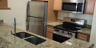 2564 CENTERGATE DR Gallery 1