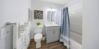 Kings Reserve Sterling 55+ Active Adult Apartment Homes Gallery 3