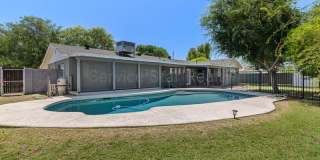 6720 N 12th Pl Gallery 29