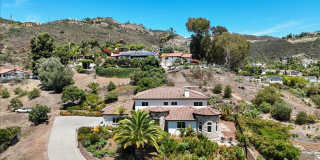 Vista Panoramic View 6 Bedroom 4.5 Bathroom Home for Rent Gallery 4