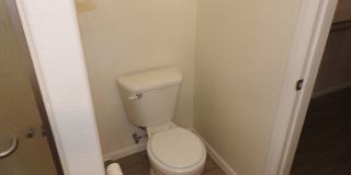Updated Cul‑de‑Sac Charmer with Bonus Room Gallery 27