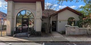 252 Southpark Circle Gallery 1