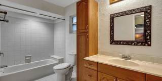 1402 Cormorant Road Gallery 27