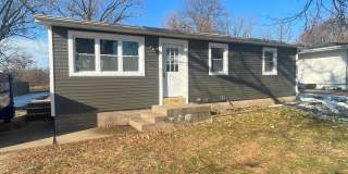 COMPLETELY REMODELED 3 BEDROOM IN DAVENPORT Gallery 1