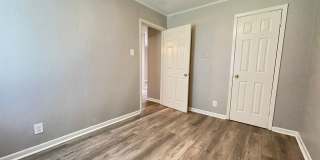 Bulldog Crossing Gallery 45