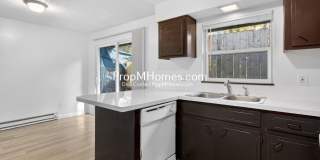Three Bedroom Home in NE! Gallery 5