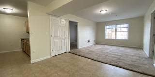 Redstone Apartments Gallery 26