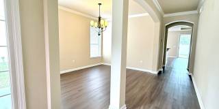 Spacious 4BR Home with Solar Panels, Downstairs Primary & Fenced Yard Gallery 11