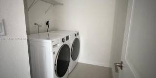 2638 SE 9th St Gallery 18