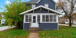 4 Bedroom, 2 Bath house In Cedar Falls Gallery 1