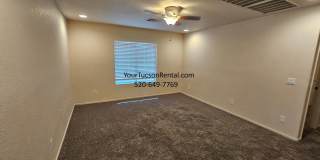 3/2 & a Loft, AC off of River Road near Oracle Road Gallery 21
