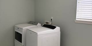 2 bedroom, 2 1/2 bath condo in the NORTHEAST side of Colorado Springs Gallery 17