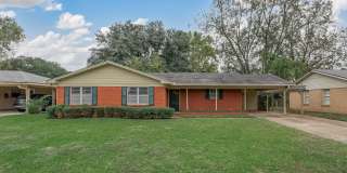 2424 Douglas Drive Gallery 1