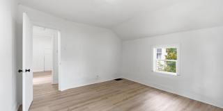 3-Bedroom Home with Modern Updates Gallery 21