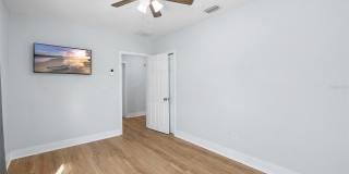 2606 W HENRY AVENUE Gallery 26