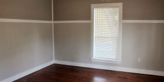 704 East Academy Street Gallery 10