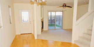 SPACIOUS 3BD/3.5BA TOWNHOUSE IN THE HEART OF PACIFIC BEACH! $5,095/mo! Gallery 1