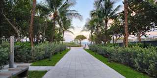 8966 Collins Ave Gallery 1