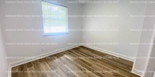 428 North Oak Street Gallery 6