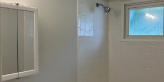 Spacious 4BR + Bonus Room – Available May 10! Regency Area! Gallery 17
