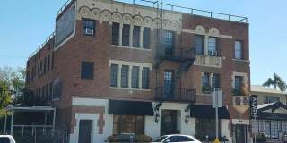 564 North Larchmont Boulevard Gallery 1