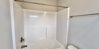 74 Griffith Place Gallery 18